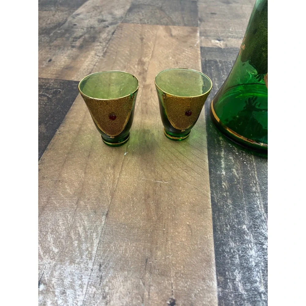 N/A vintage emerald